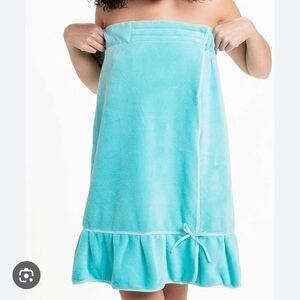 NWT Bella il Fiore Spa Wrap Aqua Blue Beach Cover Up Shower Bath Towel Robe